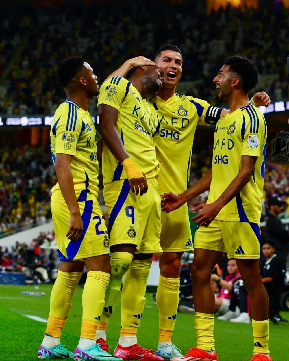 开云体育C罗焦点对战，穆雷与90激战阿森纳分钟，败北胜负难料！的简单介绍